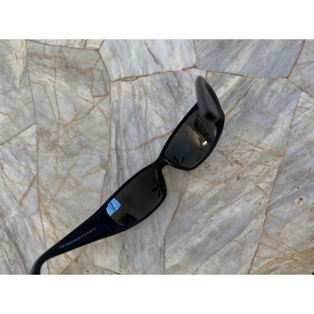 Foster Grant NS0324 Polarized Wrap Sunglasses Matte Black AT 24 572 BLK POL